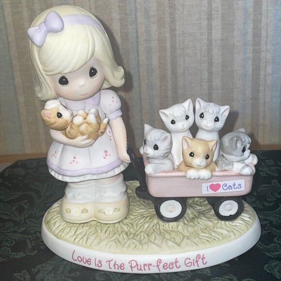 Precious Moments "Love Is The Purr-fect Gift" Figurine - Picture 1 of 7